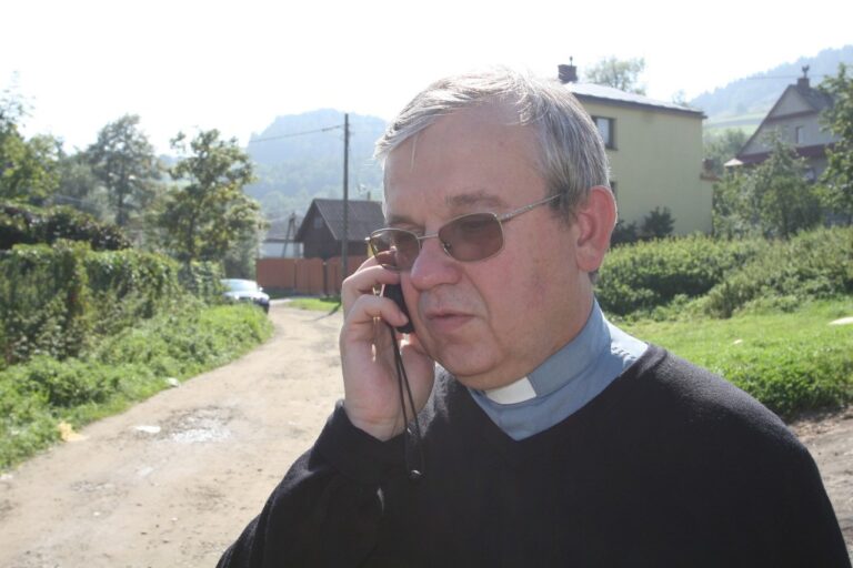 Krajowy Duszpasterz Romów ks. Stanisław Opocki